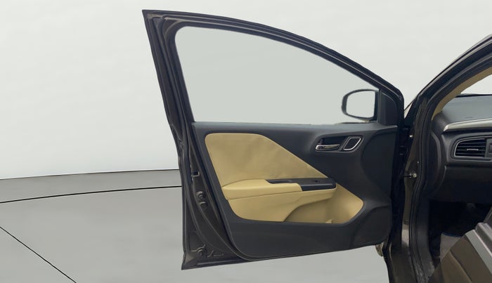 2018 Honda City 1.5L I-VTEC V MT, Petrol, Manual, 1,28,745 km, LHS Front Door