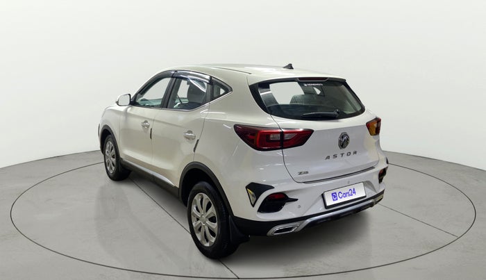 2024 MG ASTOR Sprint 1.5 MT (Ivory), Petrol, Manual, 7,166 km, Left Back Diagonal