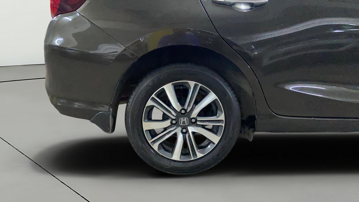 2023 Honda Amaze 1.2L I-VTEC VX, Petrol, Manual, 2,052 km, Right Rear Wheel