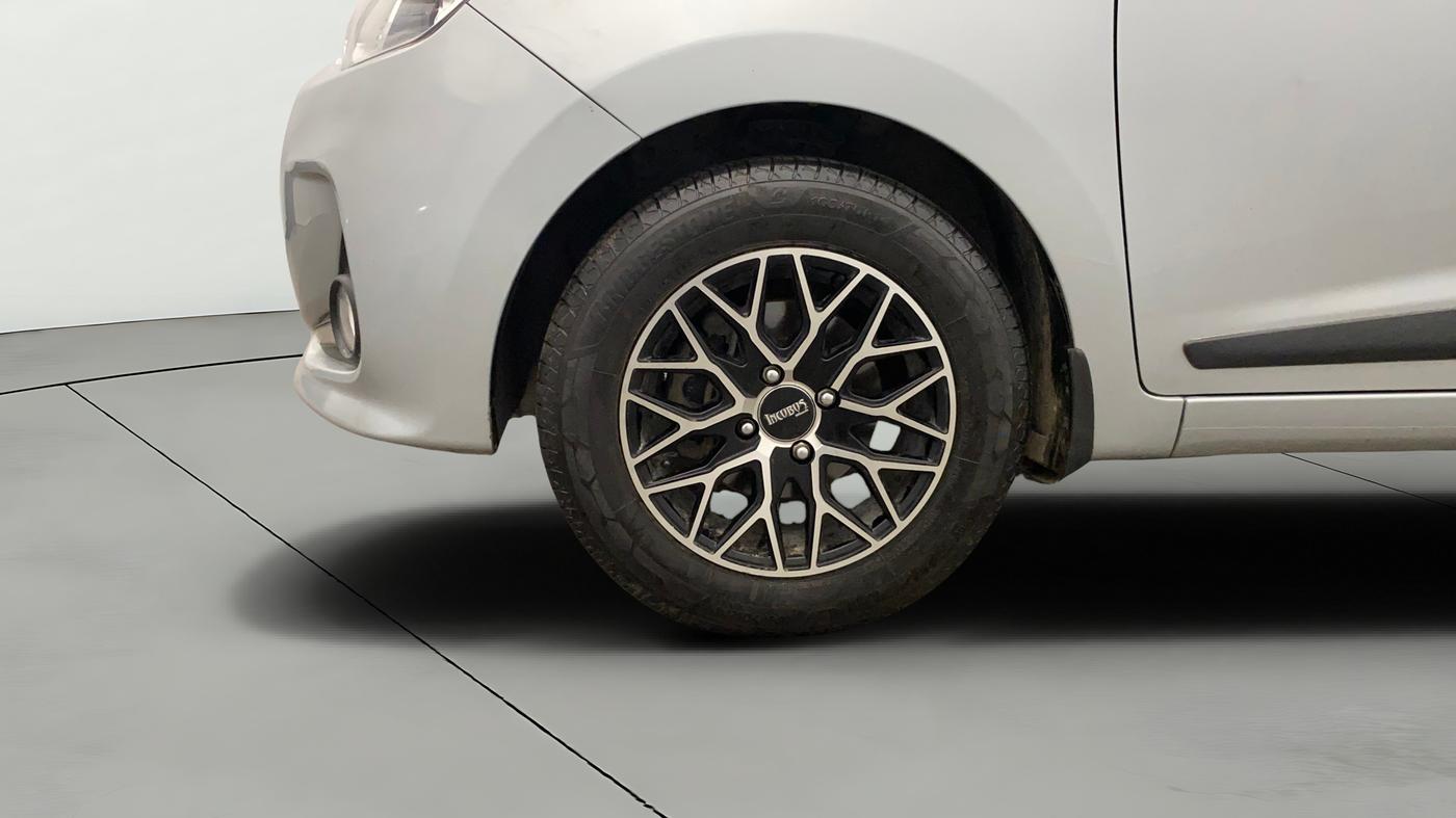 2018 Hyundai Grand i10 SPORTZ 1.2 KAPPA VTVT, Petrol, Manual, 93,989 km, Left Front Wheel