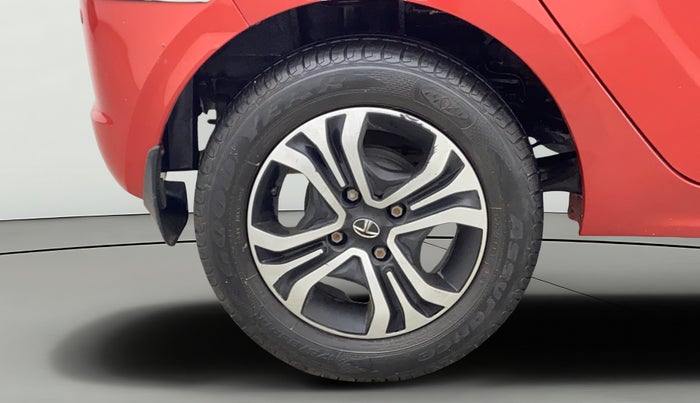 2019 Tata Tiago XZA PETROL, Petrol, Automatic, 15,543 km, Right Rear Wheel