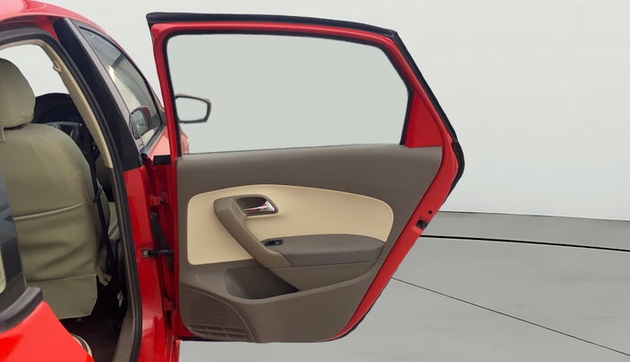 2013 Skoda Rapid ELEGANCE 1.6 TDI CR MT, Diesel, Manual, 1,02,515 km, RHS Rear Door