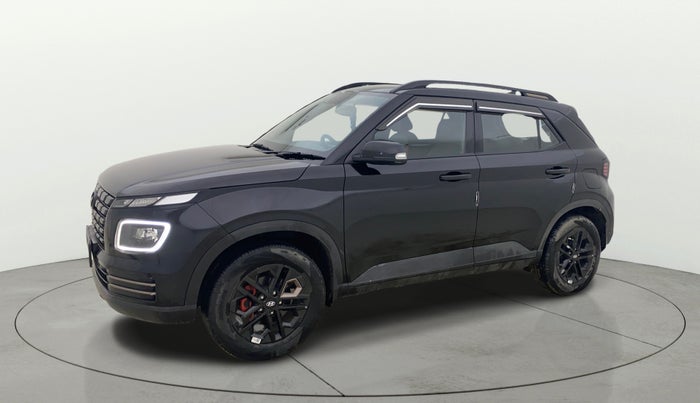 2023 Hyundai VENUE SX(O) 1.0 Turbo DCT Knight Edition, Petrol, Automatic, 20,866 km, Left Front Diagonal