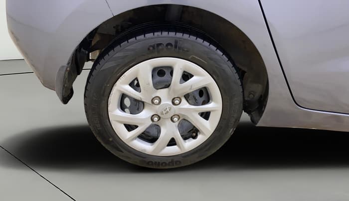 2017 Hyundai Grand i10 MAGNA 1.2 KAPPA VTVT, Petrol, Manual, 64,453 km, Right Rear Wheel