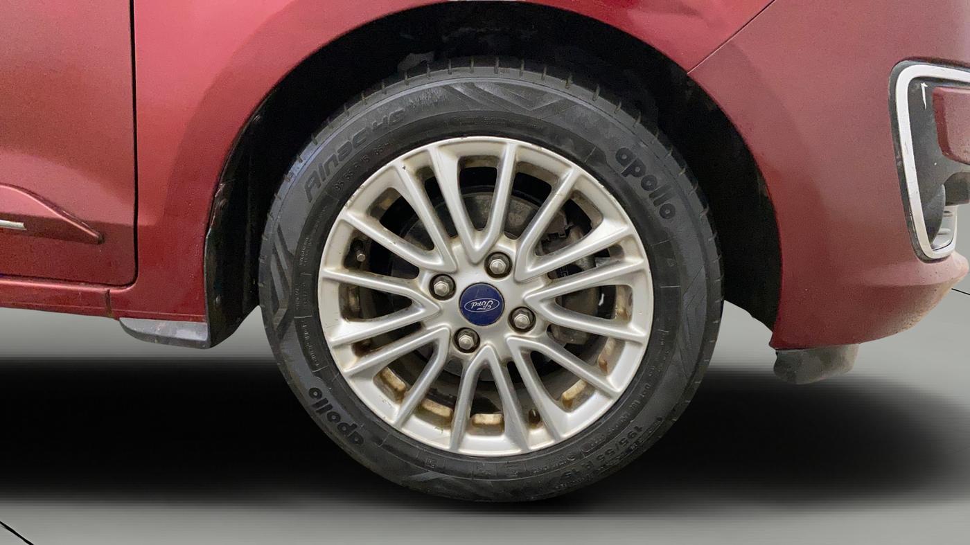 2019 Ford Figo Aspire TITANIUM 1.2 PETROL, Petrol, Manual, 1,14,033 km, Right Front Wheel