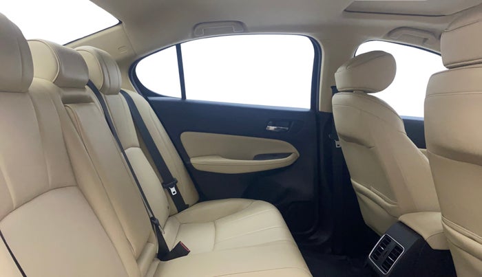 2021 Honda City 1.5L I-VTEC ZX CVT, Petrol, Automatic, 25,911 km, Right Side Rear Door Cabin