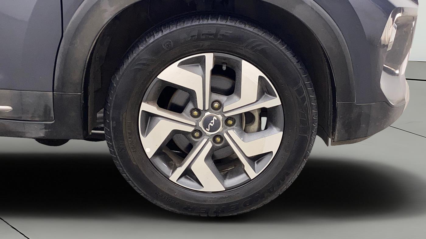 2023 KIA SONET 	 HTX 1.0 TURBO DCT, Petrol, Automatic, 63,491 km, Right Front Wheel