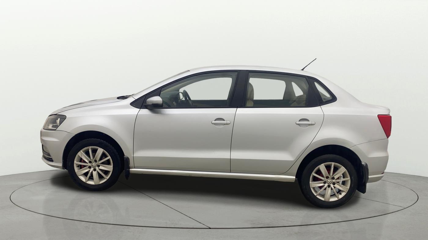2016 Volkswagen Ameo HIGHLINE1.2L, Petrol, Manual, 55,248 km, Left Side