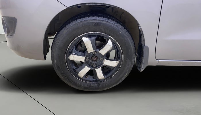 2016 Maruti Wagon R 1.0 VXI, Petrol, Manual, 1,08,656 km, Left Front Wheel