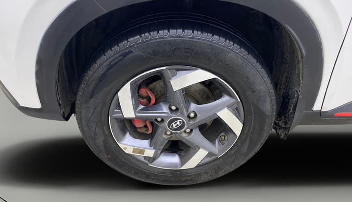 2022 Hyundai VENUE SX PLUS 1.0 TURBO DCT DUAL TONE, Petrol, Automatic, 24,238 km, Left Front Wheel