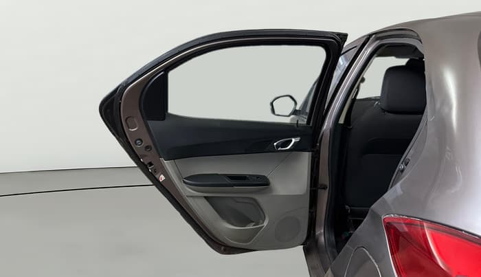 2016 Tata Tiago XZ PETROL, Petrol, Manual, 51,184 km, LHS Rear Door