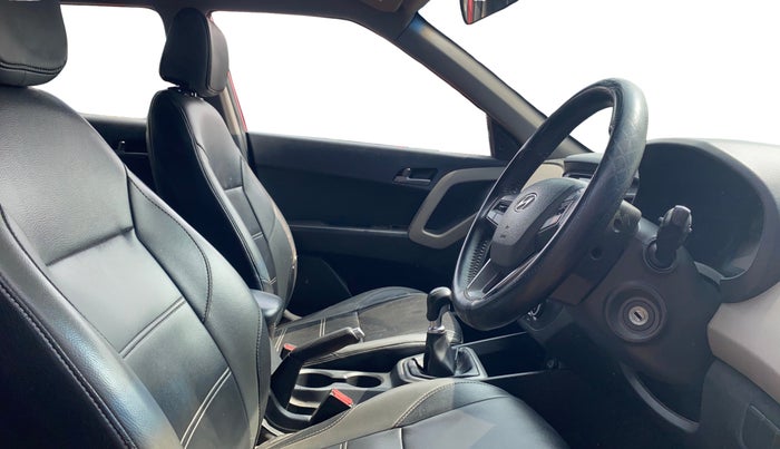 2016 Hyundai Creta SX 1.6 DIESEL, Diesel, Manual, 86,049 km, Right Side Front Door Cabin