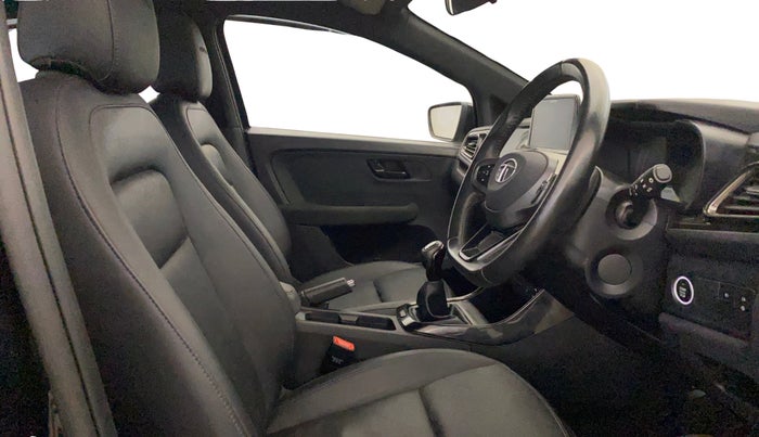 2022 Tata ALTROZ XZ PLUS PETROL DARK EDITION, Petrol, Manual, 54,561 km, Right Side Front Door Cabin