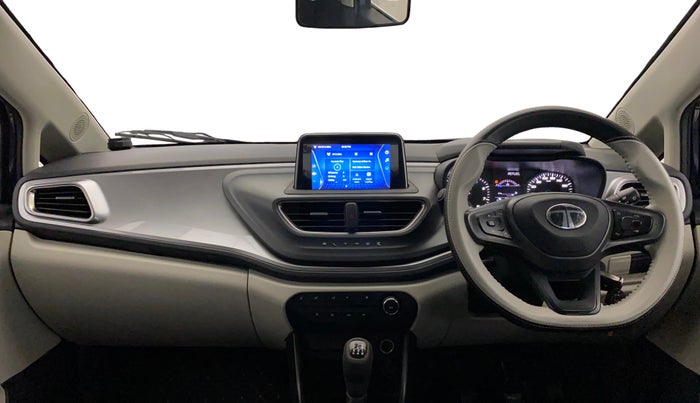 2024 Tata ALTROZ XM PLUS PETROL, Petrol, Manual, 23,470 km, Dashboard