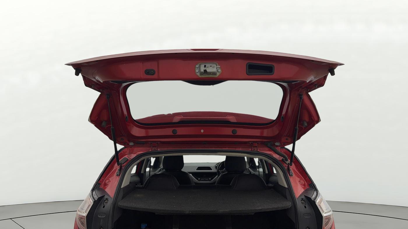2019 Tata NEXON XMA PETROL, CNG, Automatic, 97,713 km, Boot Door Open