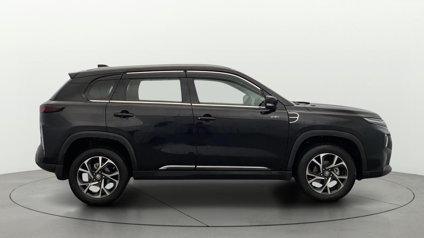 2025 Toyota URBAN CRUISER HYRYDER G (O) 2WD Hybrid 1.5L e-CVT, Hybrid, Automatic, 3,621 km, Right Side View