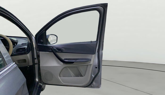 2019 Tata Tiago XM PETROL, Petrol, Manual, 77,187 km, RHS Front Door