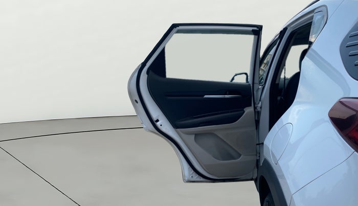 2021 KIA SONET HTX 1.0 IMT, Petrol, Manual, 31,944 km, LHS Rear Door