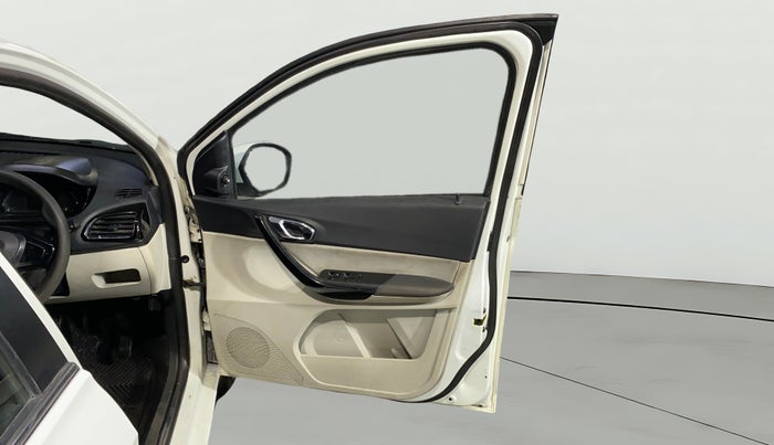 2022 Tata TIGOR XZ PLUS CNG, CNG, Manual, 33,245 km, RHS Front Door