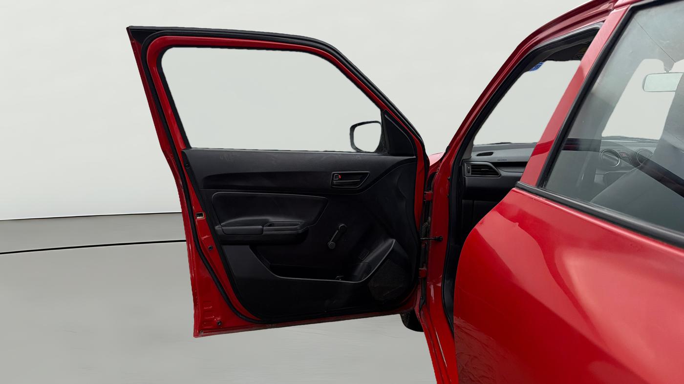 2018 Maruti Swift LXI, Petrol, Manual, 64,177 km, LHS Front Door