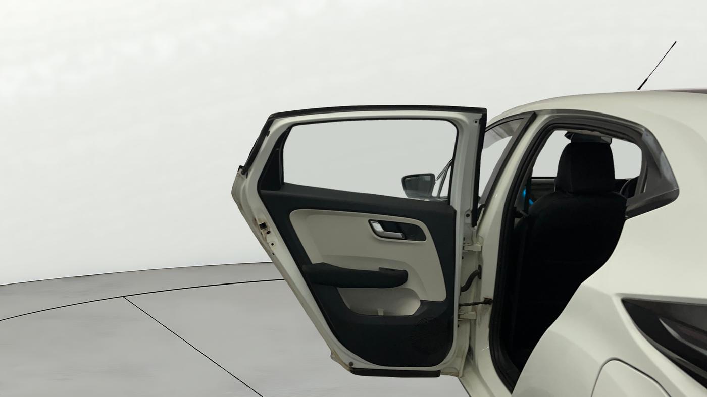 2023 Tata ALTROZ XZA PLUS, Petrol, Automatic, 82,235 km, LHS Rear Door