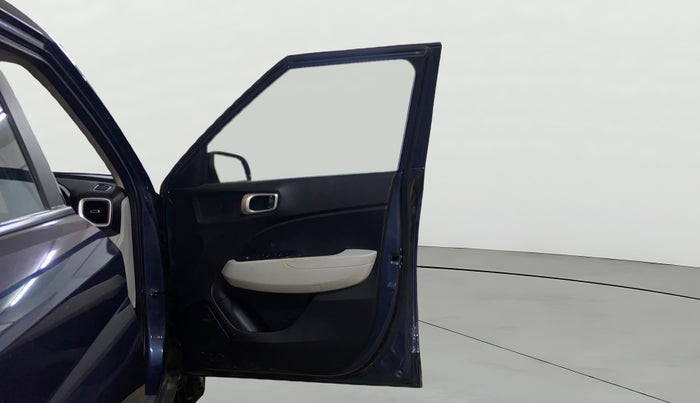 2022 Hyundai VENUE S(O) 1.2, Petrol, Manual, 10,721 km, RHS Front Door