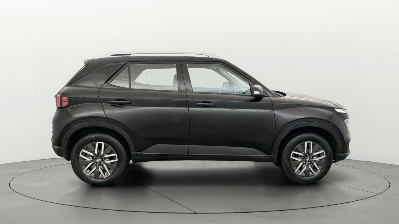 2024 Hyundai VENUE S (O) 1.0 Turbo Petrol DCT, Petrol, Automatic, 42,902 km, Right Side View