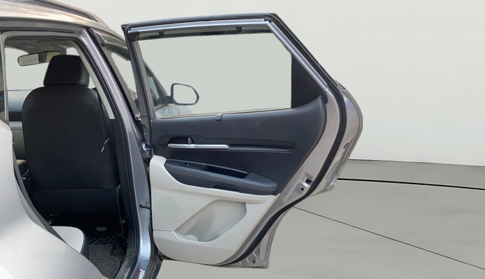 2021 KIA SONET HTX 1.0 IMT, Petrol, Manual, 18,338 km, RHS Rear Door