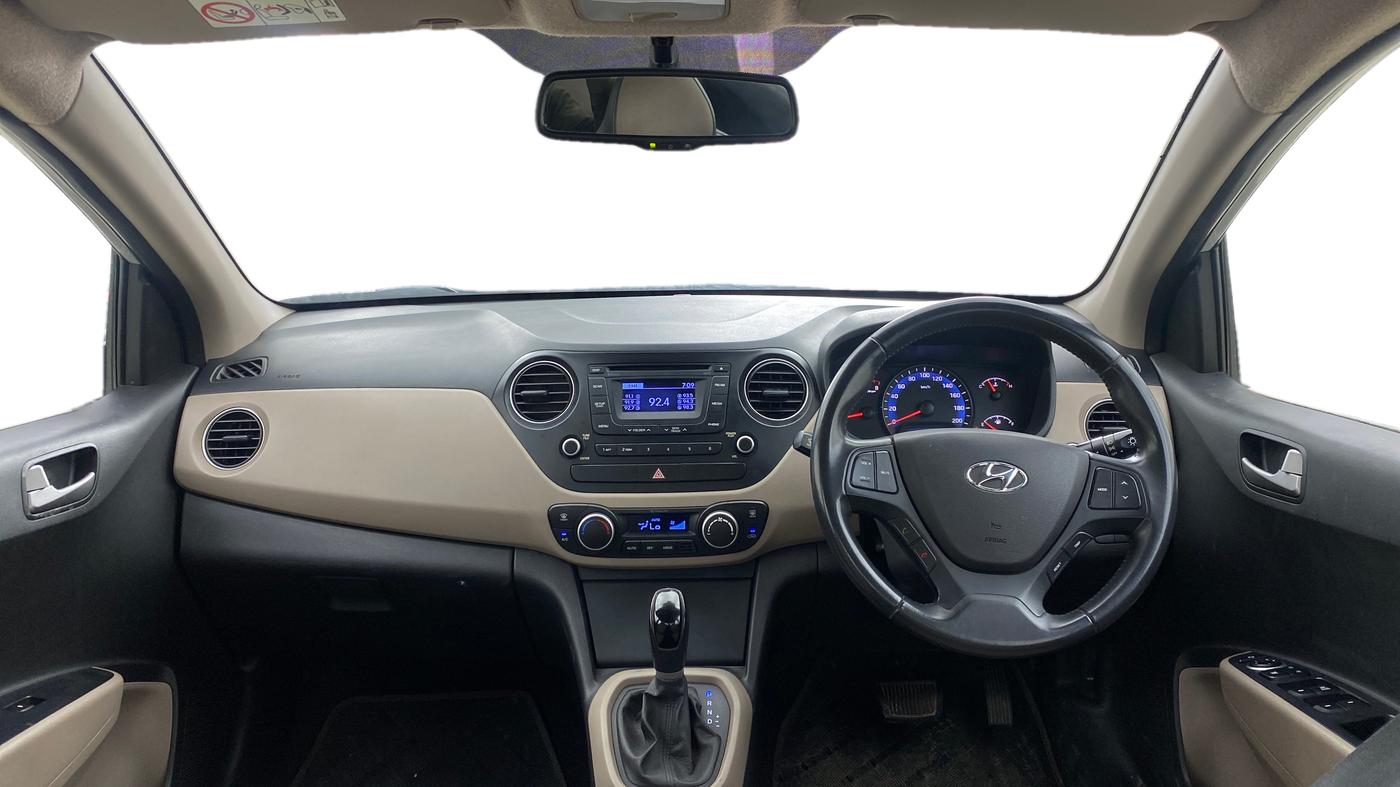 2015 Hyundai Xcent SX AT 1.2 (O), Petrol, Automatic, 19,691 km, Dashboard