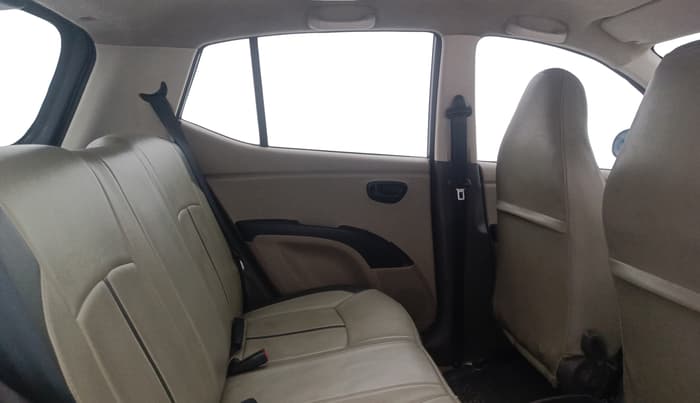 2015 Hyundai i10 MAGNA 1.1, Petrol, Manual, 39,978 km, Right Side Rear Door Cabin