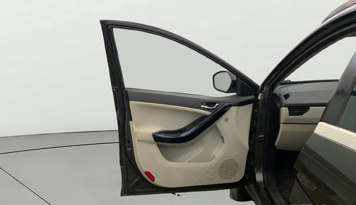 2021 Tata NEXON XZ PETROL, Petrol, Manual, 47,581 km, LHS Front Door