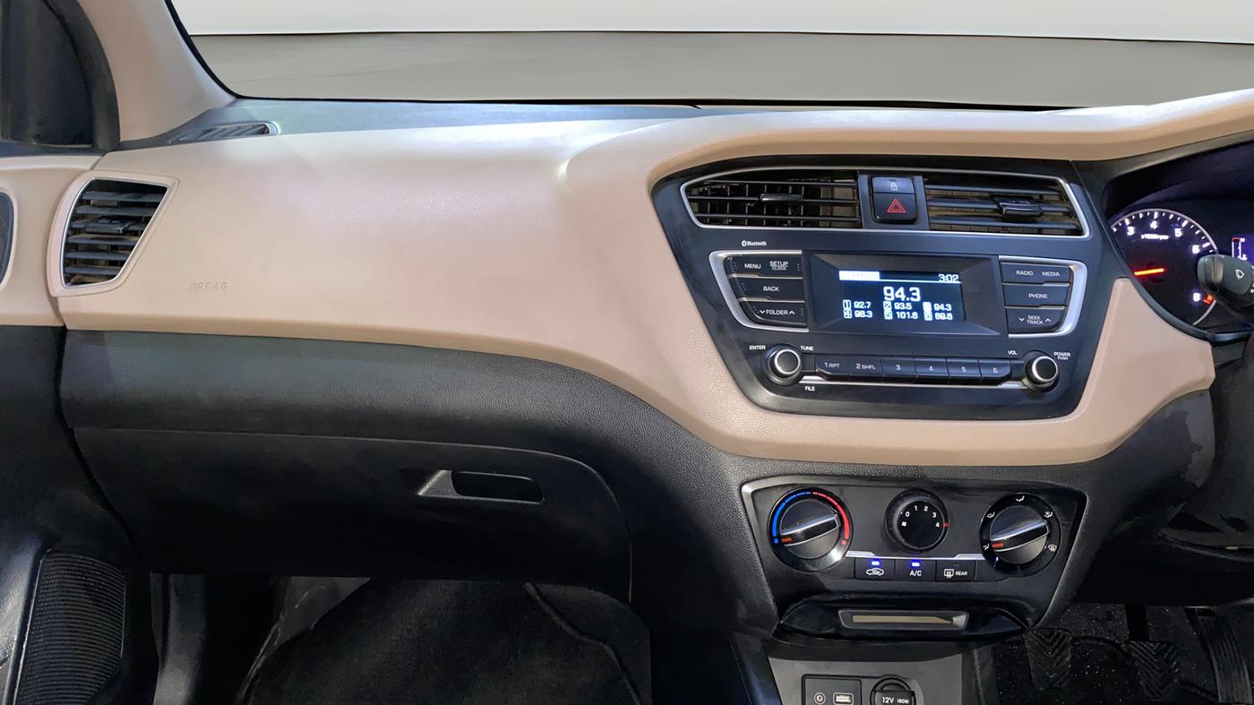 2018 Hyundai Elite i20 SPORTZ 1.2, Petrol, Manual, 49,380 km, Air Conditioner