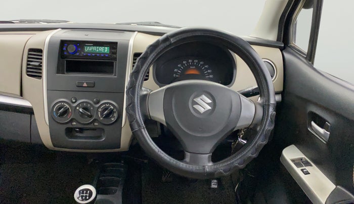 2013 Maruti Wagon R 1.0 LXI CNG, CNG, Manual, 48,326 km, Steering Wheel Close Up