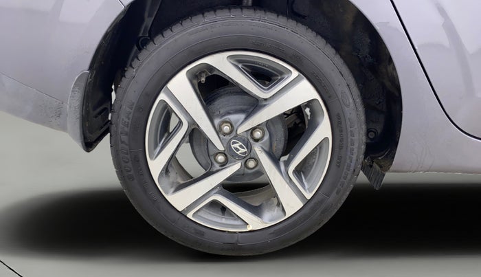 2020 Hyundai AURA SX PLUS 1.2 AMT, Petrol, Automatic, 88,367 km, Right Rear Wheel
