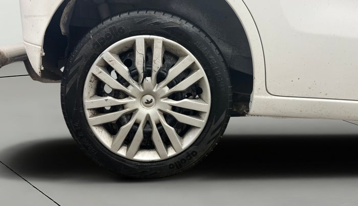 2016 Maruti Wagon R 1.0 VXI AMT, Petrol, Automatic, 88,149 km, Right Rear Wheel