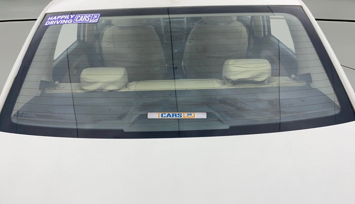 2016 Volkswagen Ameo HIGHLINE1.2L, Petrol, Manual, 65,419 km, Rear Windshield