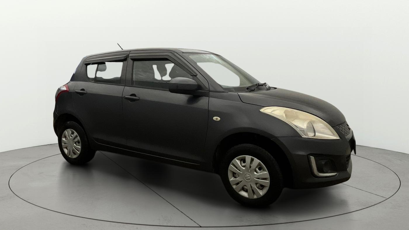 2017 Maruti Swift LXI, CNG, Manual, 71,407 km, SRP