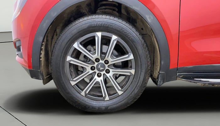 2023 Mahindra XUV700 AX 7 LUXURY P AT 7 STR, Petrol, Automatic, 4,791 km, Left Front Wheel