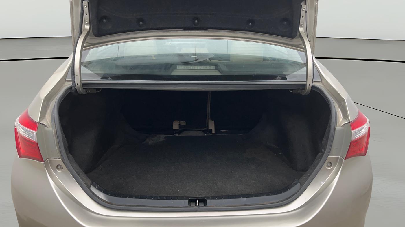 2015 Toyota Corolla Altis G PETROL, Petrol, Manual, 1,02,213 km, Boot Open Zoomed View