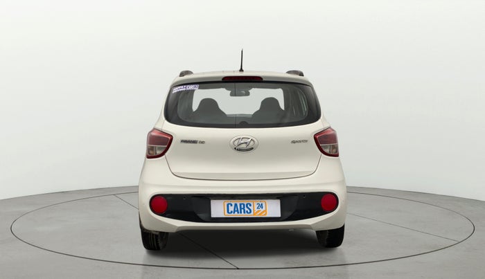 2018 Hyundai Grand i10 SPORTZ 1.2 KAPPA VTVT, Petrol, Manual, 77,374 km, Back/Rear