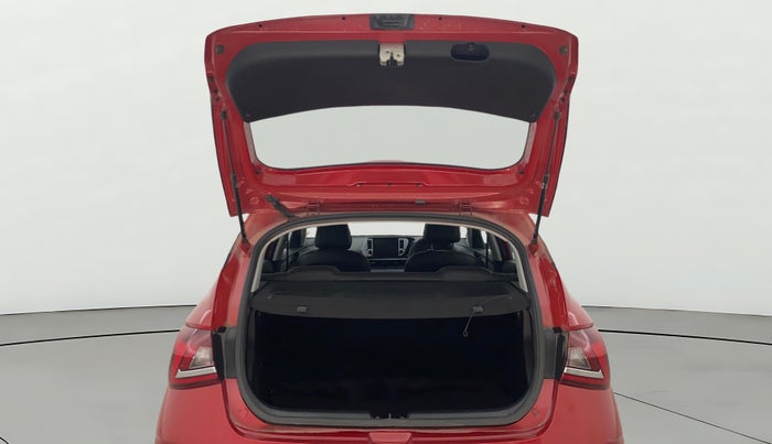 2022 Hyundai NEW I20 SPORTZ 1.2 MT, Petrol, Manual, 16,877 km, Boot Door Open