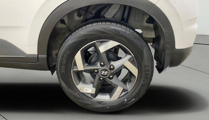 2020 Hyundai VENUE SX 1.0 TURBO, Petrol, Manual, 26,532 km, Left Rear Wheel