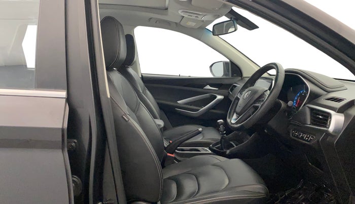 2020 MG HECTOR SHARP 2.0 DIESEL, Diesel, Manual, 46,369 km, Right Side Front Door Cabin