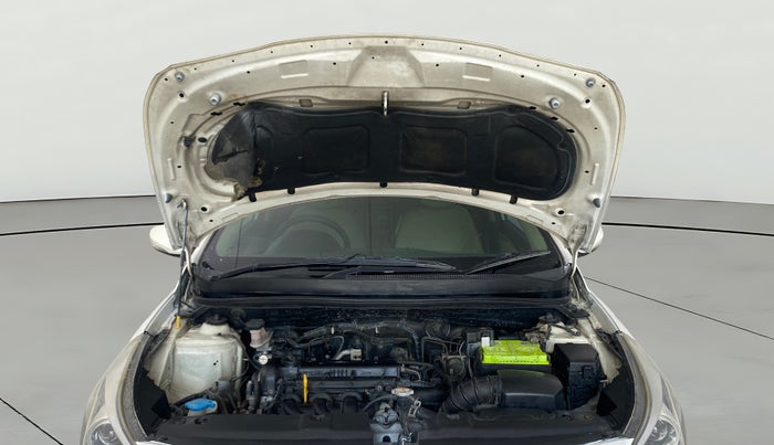 2017 Hyundai Verna 1.6 VTVT SX, Petrol, Manual, 73,546 km, Open Bonet