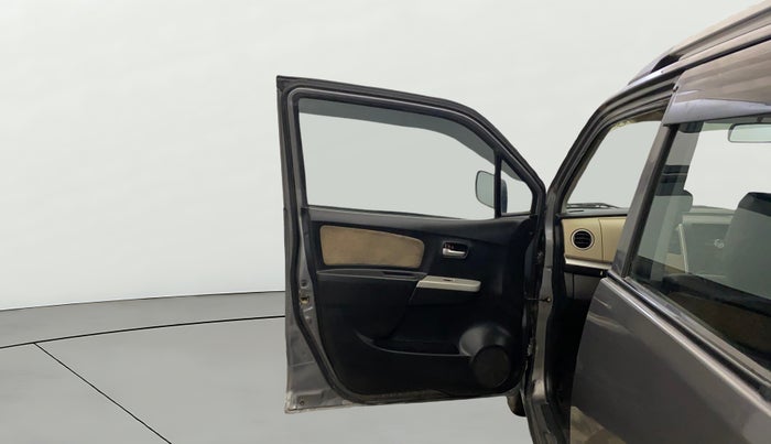 2018 Maruti Wagon R 1.0 LXI CNG, CNG, Manual, 73,846 km, LHS Front Door