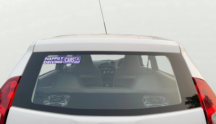 2016 Datsun Redi Go T (O), Petrol, Manual, 29,508 km, Rear Windshield