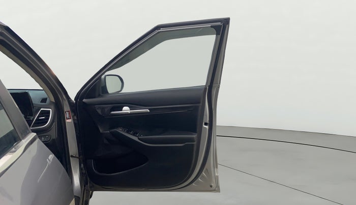 2020 KIA SELTOS HTK PLUS 1.5 DIESEL, Diesel, Manual, 48,983 km, RHS Front Door