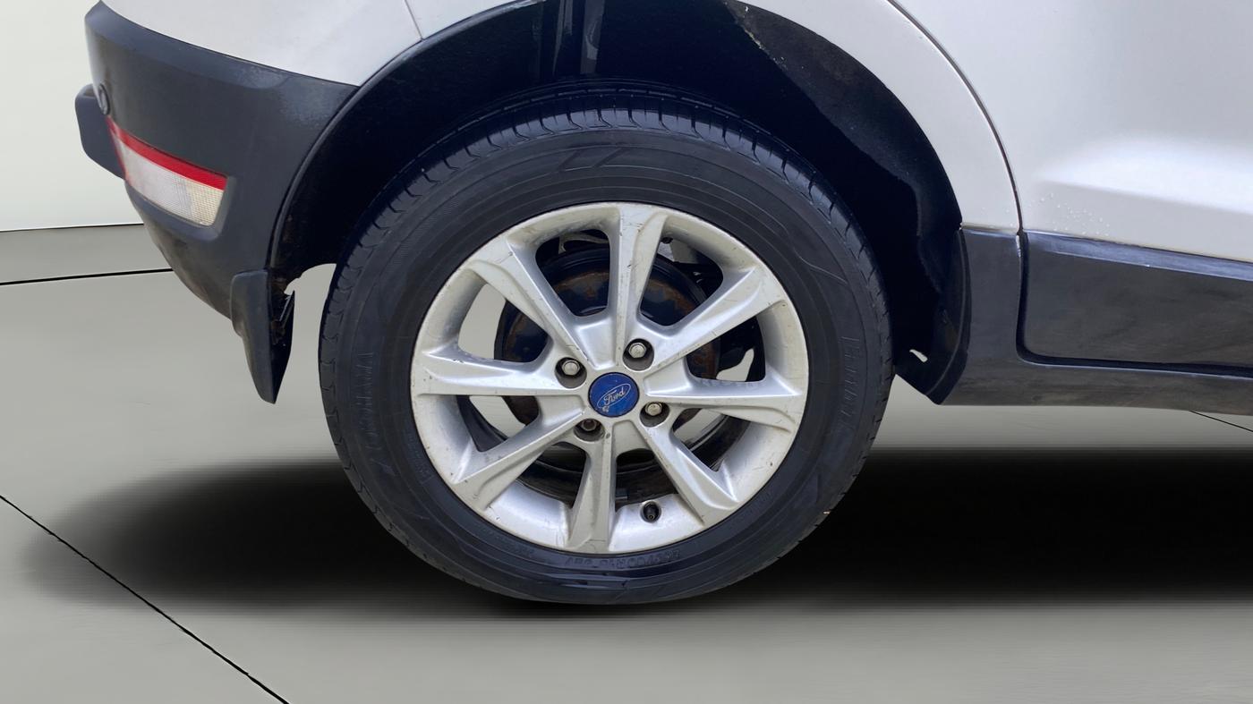 2018 Ford Ecosport TITANIUM 1.5L DIESEL, Diesel, Manual, 1,09,626 km, Right Rear Wheel
