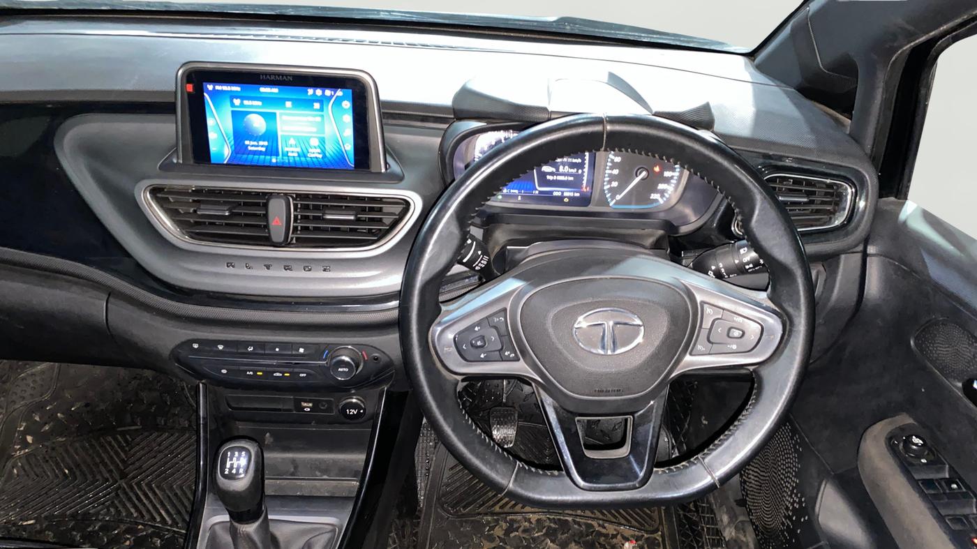 2021 Tata ALTROZ XZ PLUS PETROL DARK EDITION, Petrol, Manual, 58,500 km, Steering Wheel Close Up