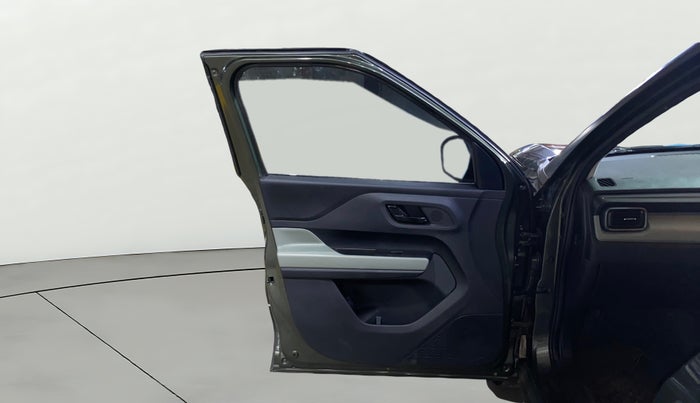 2023 Tata PUNCH ADVENTURE CAMO MT, Petrol, Manual, 18,949 km, LHS Front Door